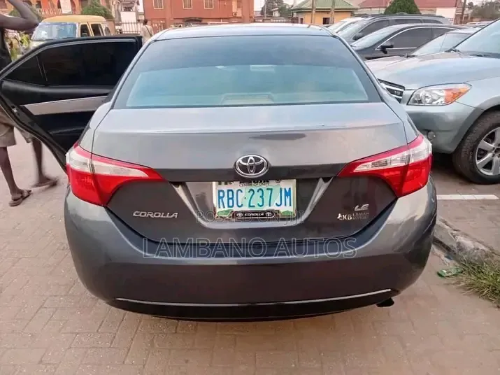 Toyota Corolla 2014 Gray