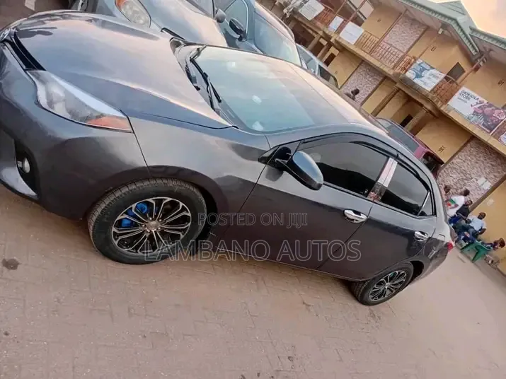 Toyota Corolla 2014 Gray