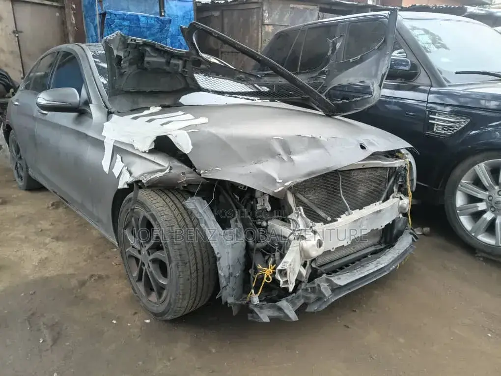 Front Accidental C300 2015 Fixed and Face-Lifted With Led Headlight