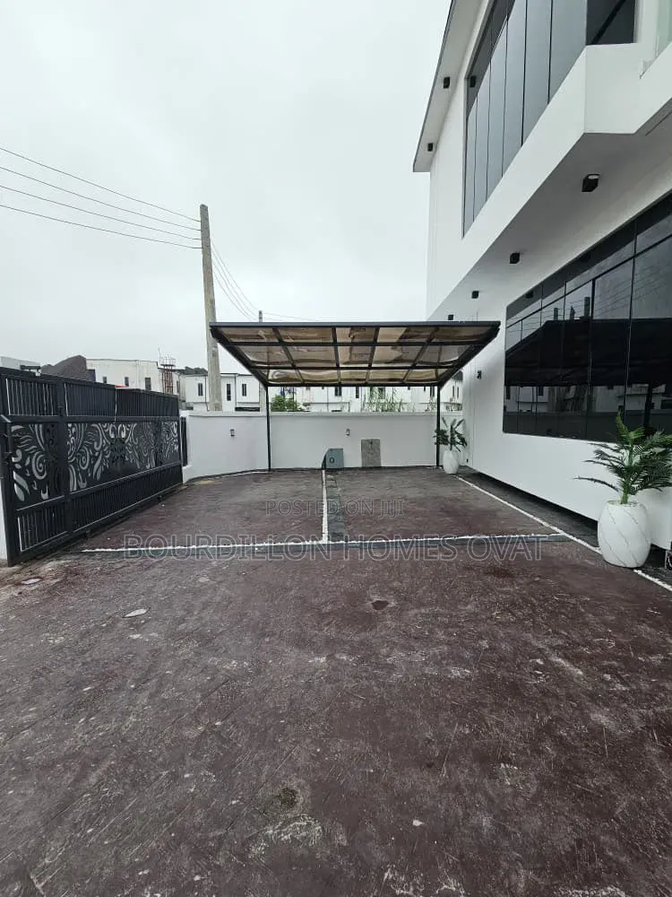 5bdrm Duplex in Orchid Lekki Lagos for sale