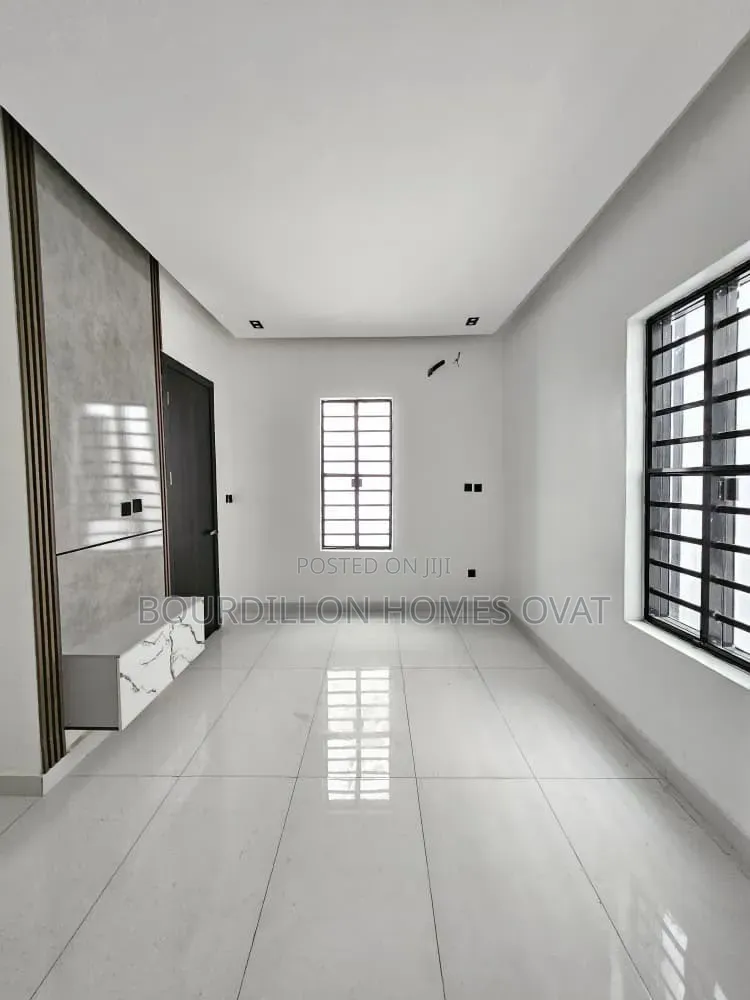 5bdrm Duplex in Orchid Lekki Lagos for sale