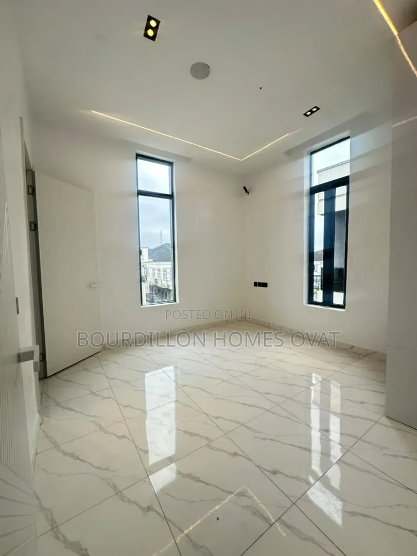 5bdrm Duplex in Orchid Lekki Lagos for sale