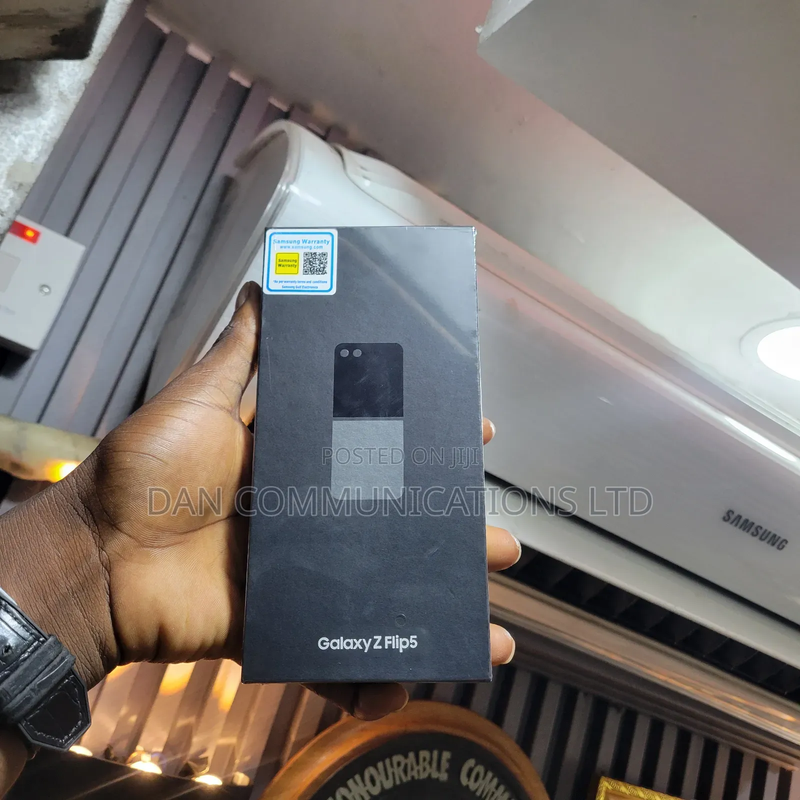 New Samsung Galaxy Z Flip5 512 GB Gray