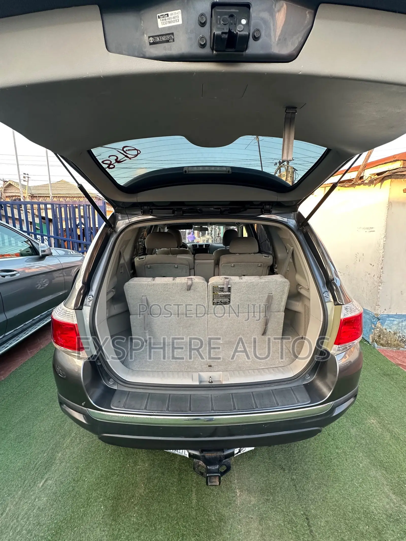 Toyota Highlander 2011 Gray