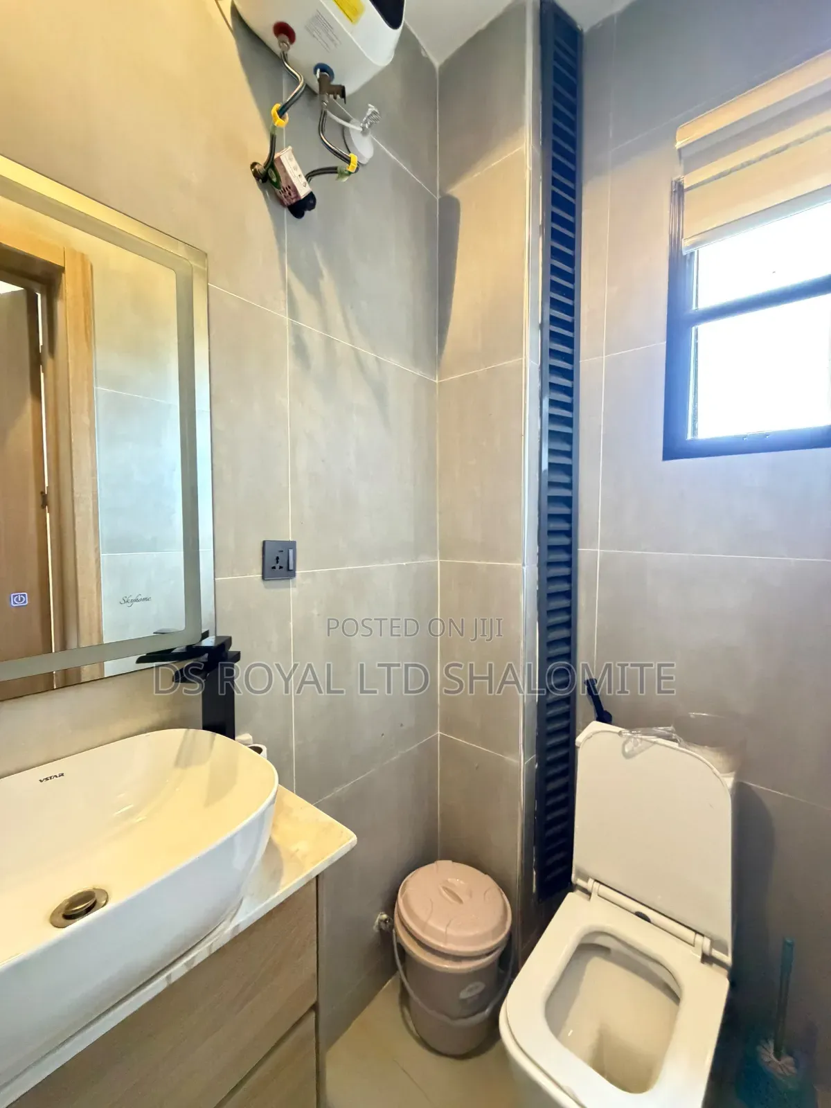 2bdrm Block of Flats in Ikate for sale