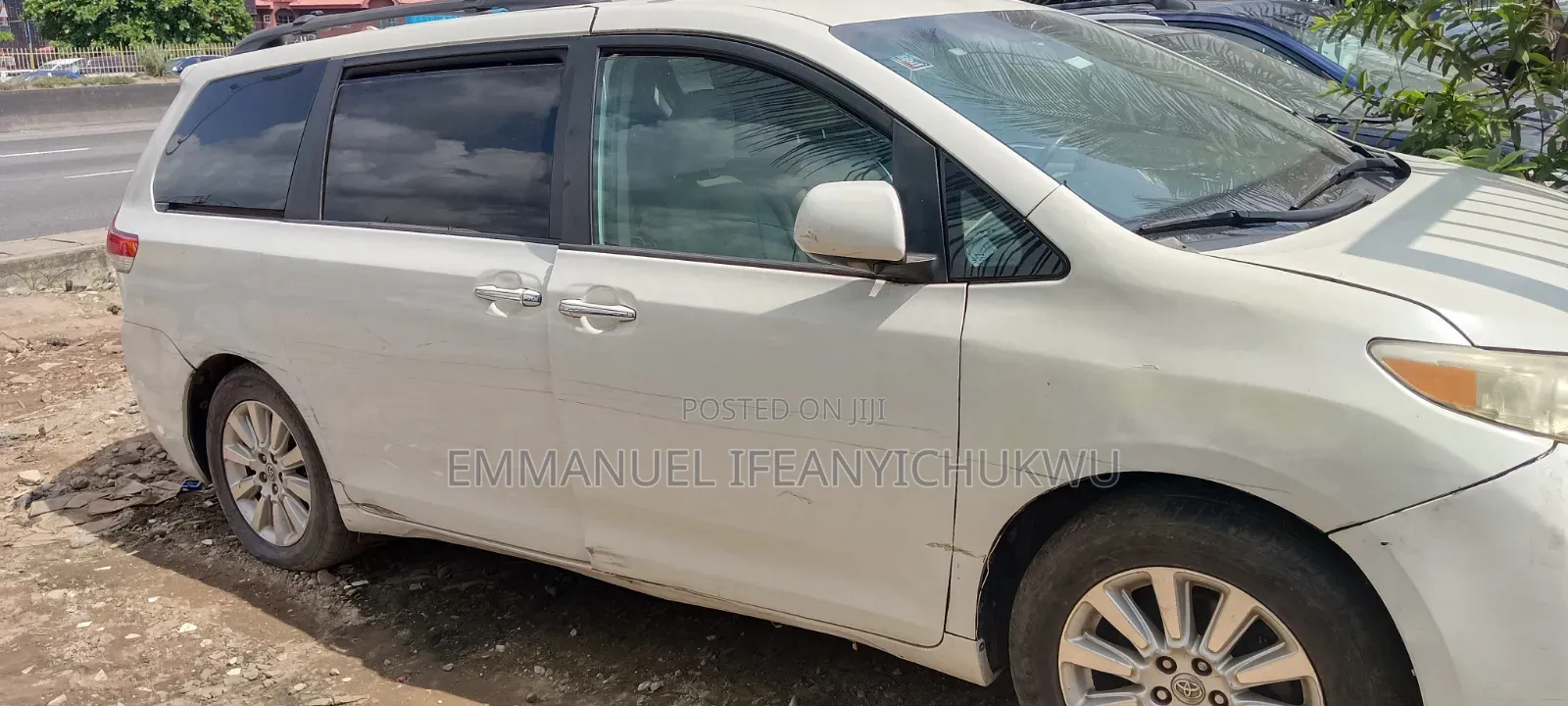 Toyota Sienna Limited 7 Passenger 2011 White