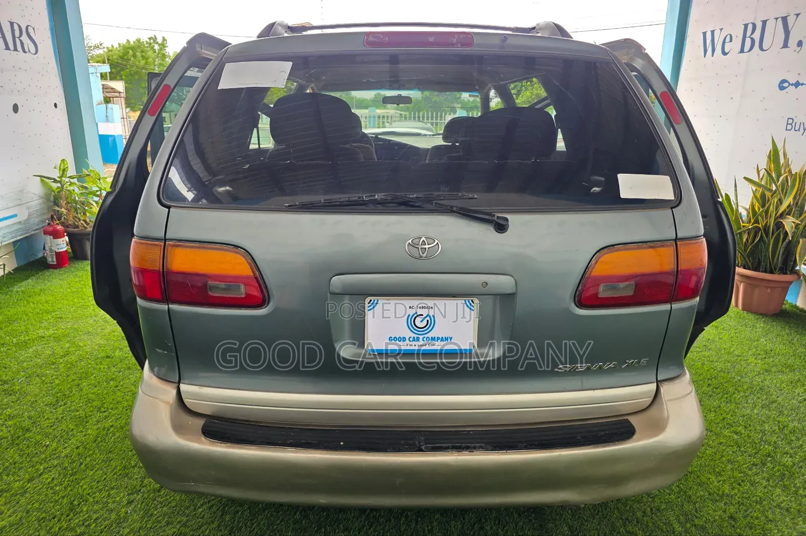 Toyota Sienna XLE 1999 Green