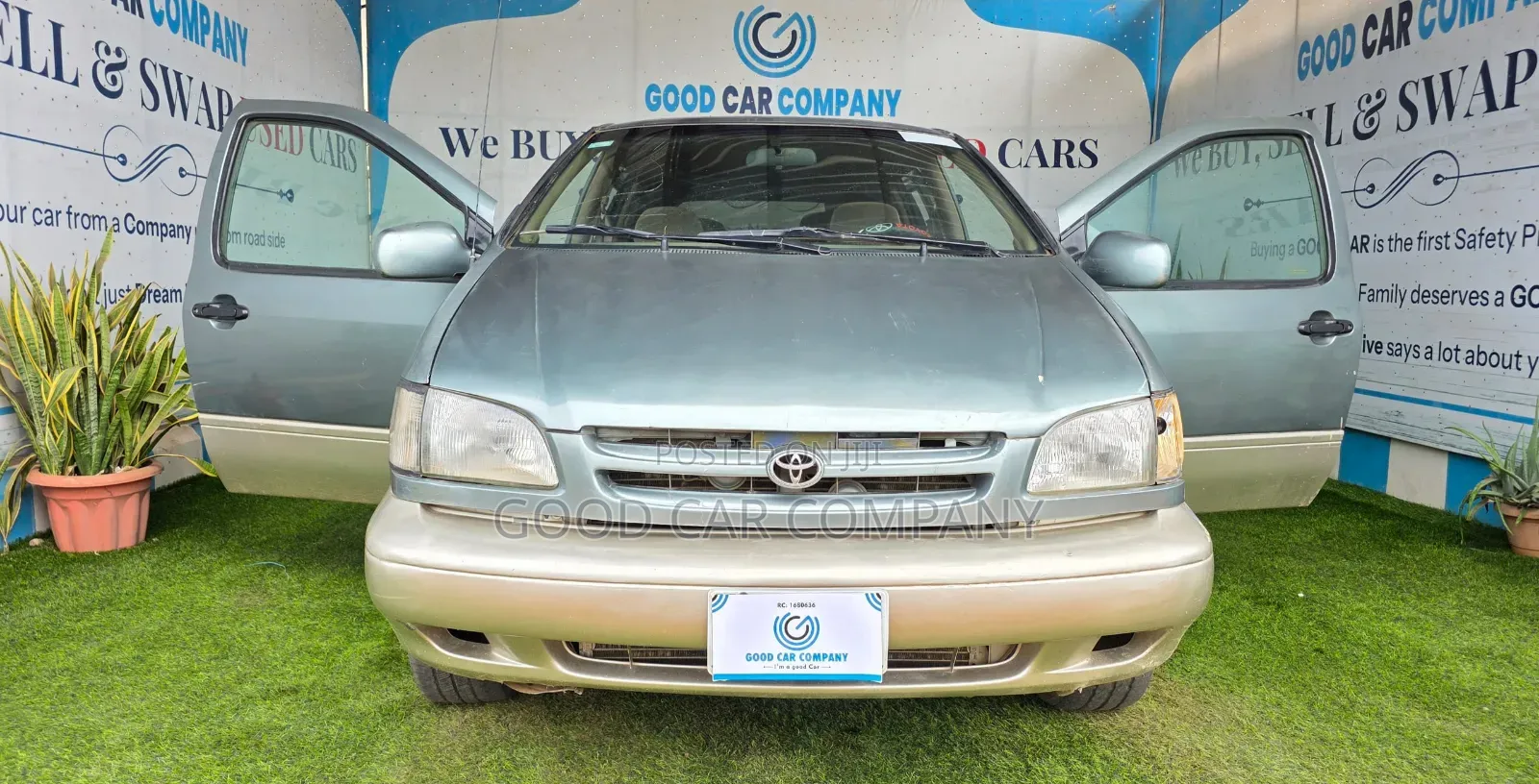 Toyota Sienna XLE 1999 Green