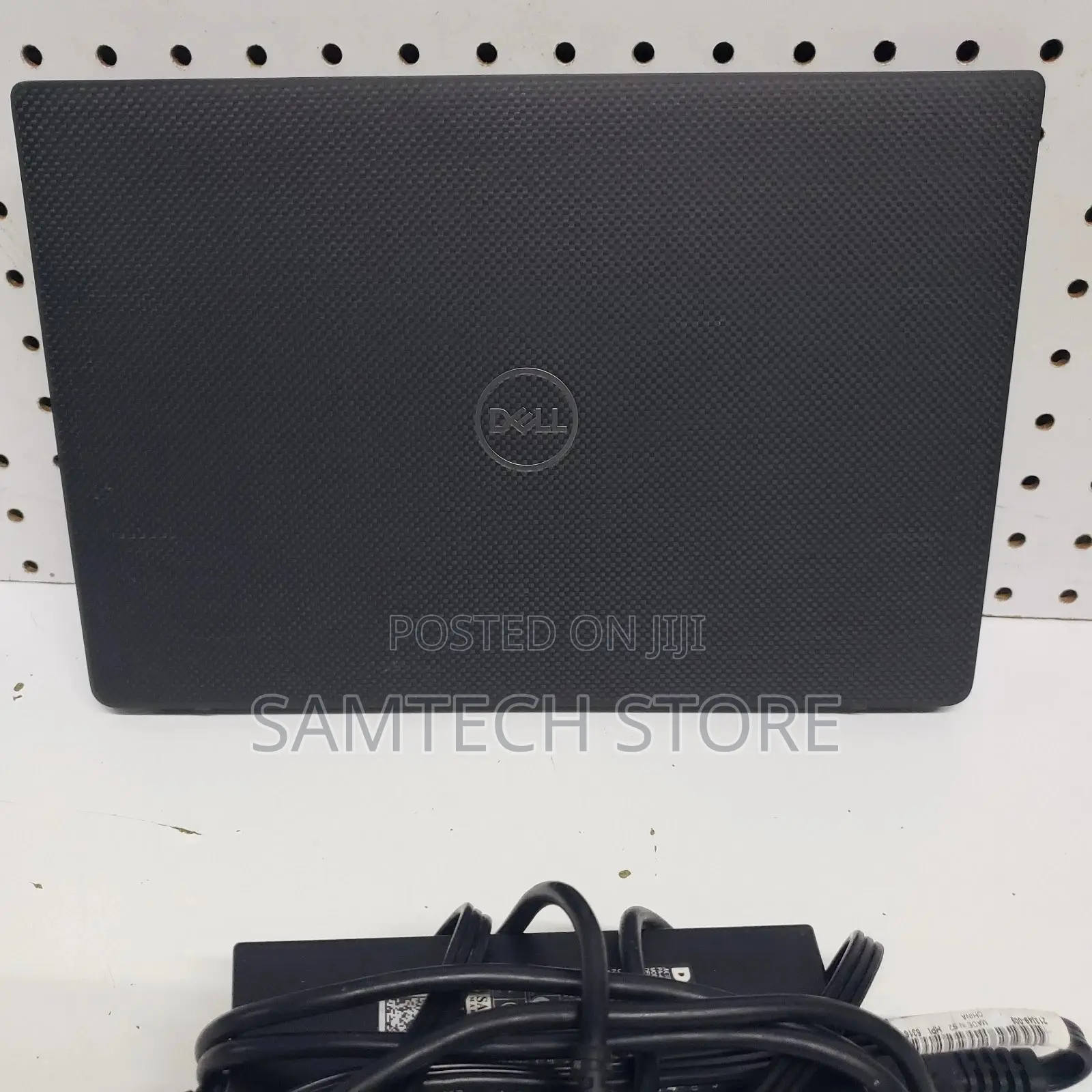 Laptop Dell Latitude 7400 8GB Intel Core Ultra 7 SSD 256GB