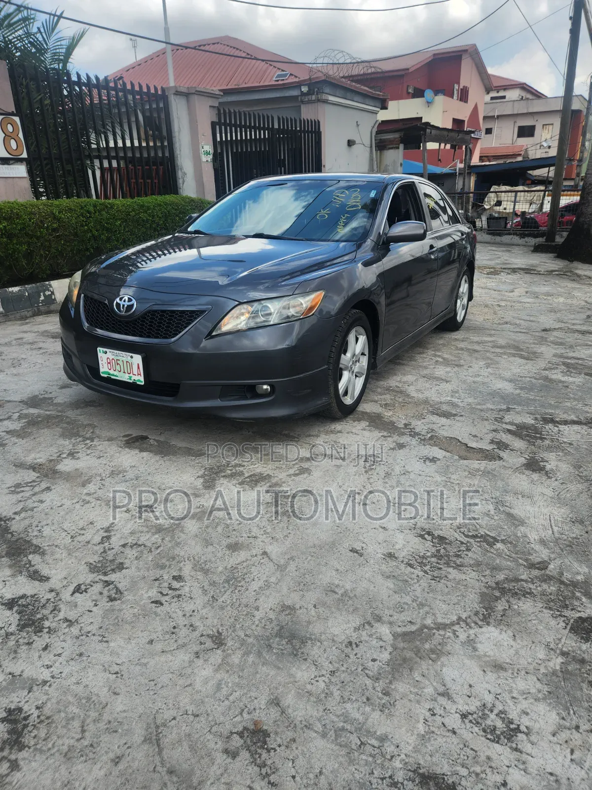 Toyota Camry SE V6 4dr Sedan (3.5L 6cyl 6AM) 2009 Gray