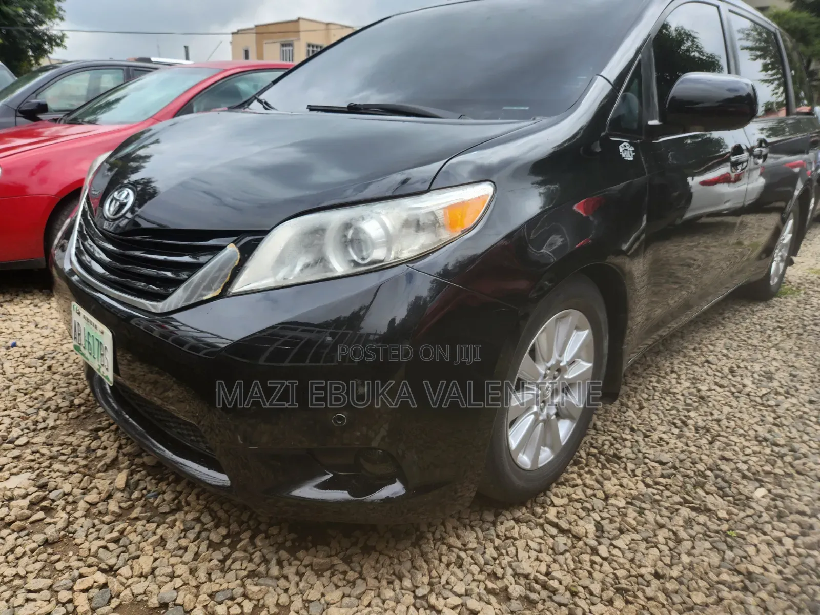 Toyota Sienna 2011 Black