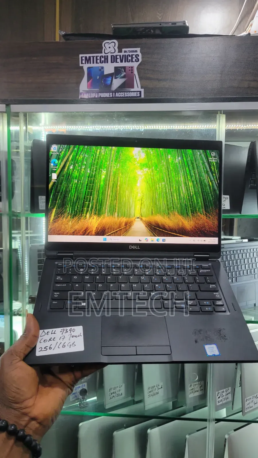 Laptop Dell Latitude 7390 2-in-1 16GB Intel Core i7 SSD 256GB