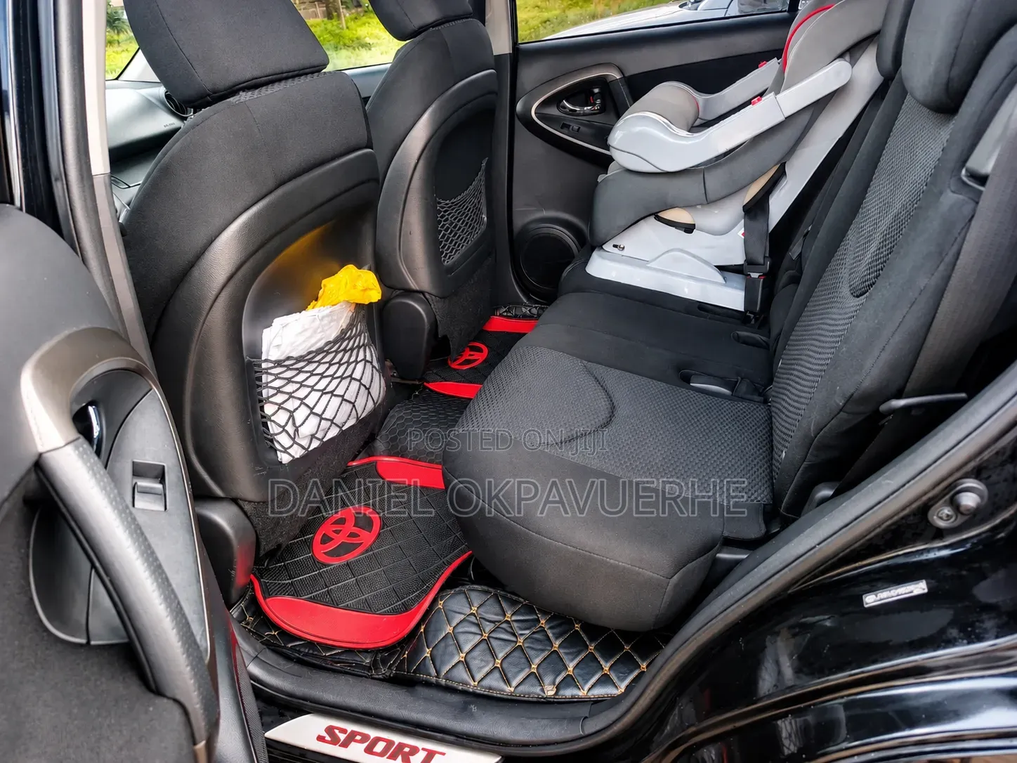 Toyota RAV4 2011 Black