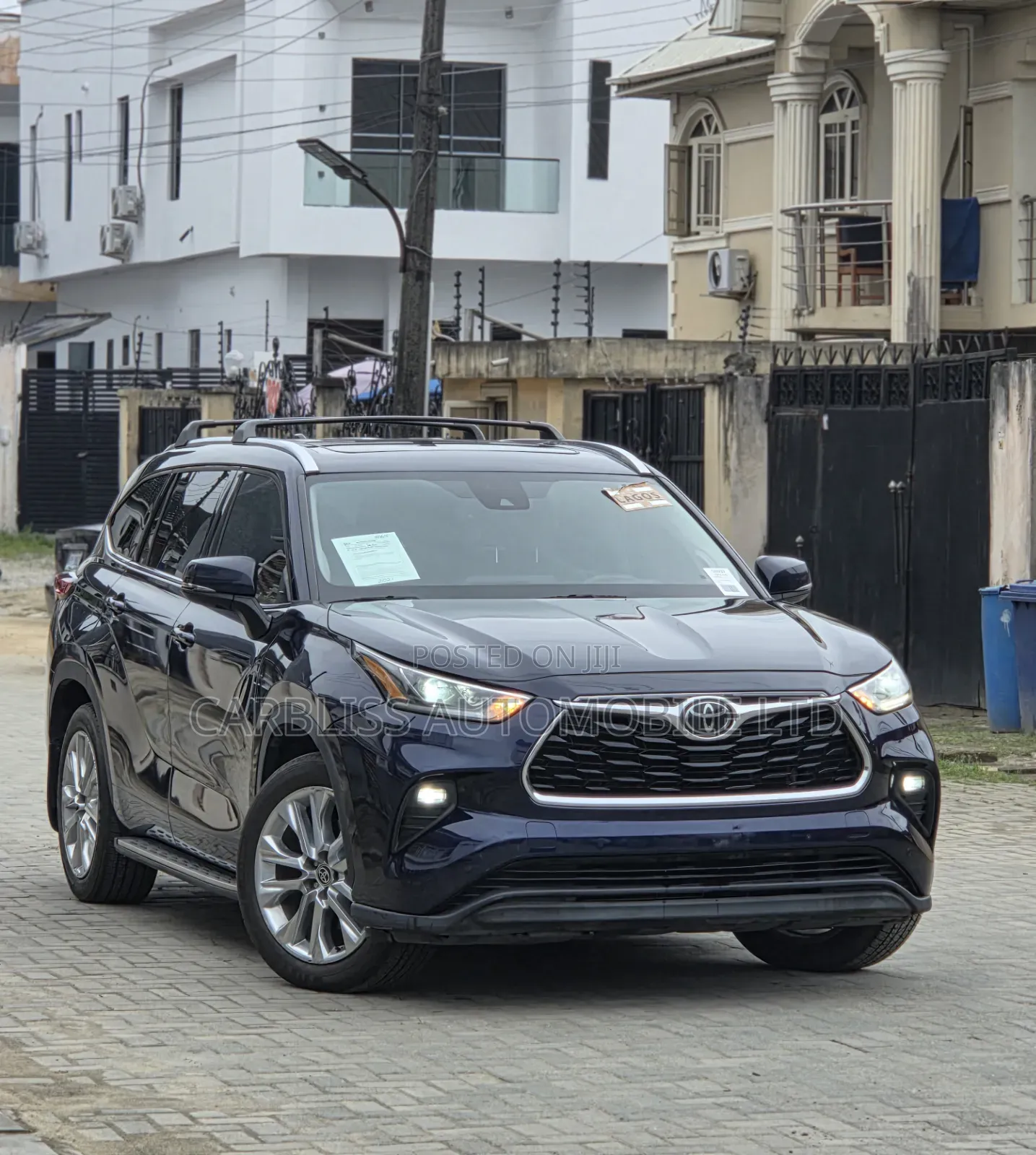 Toyota Highlander Limited 2021 Blue