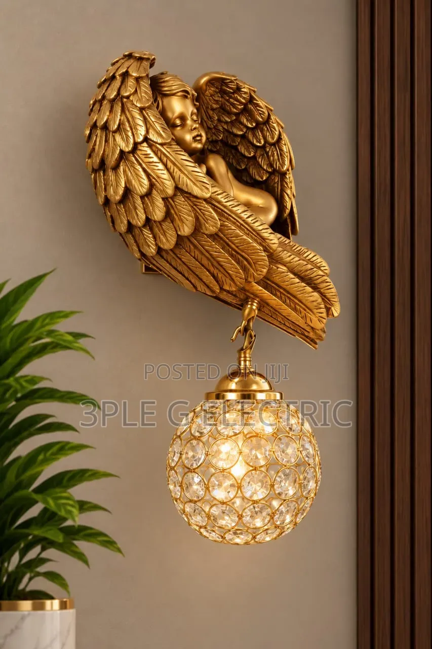 Luxury Sculptured Wall Light for Modern Interior Spaces
