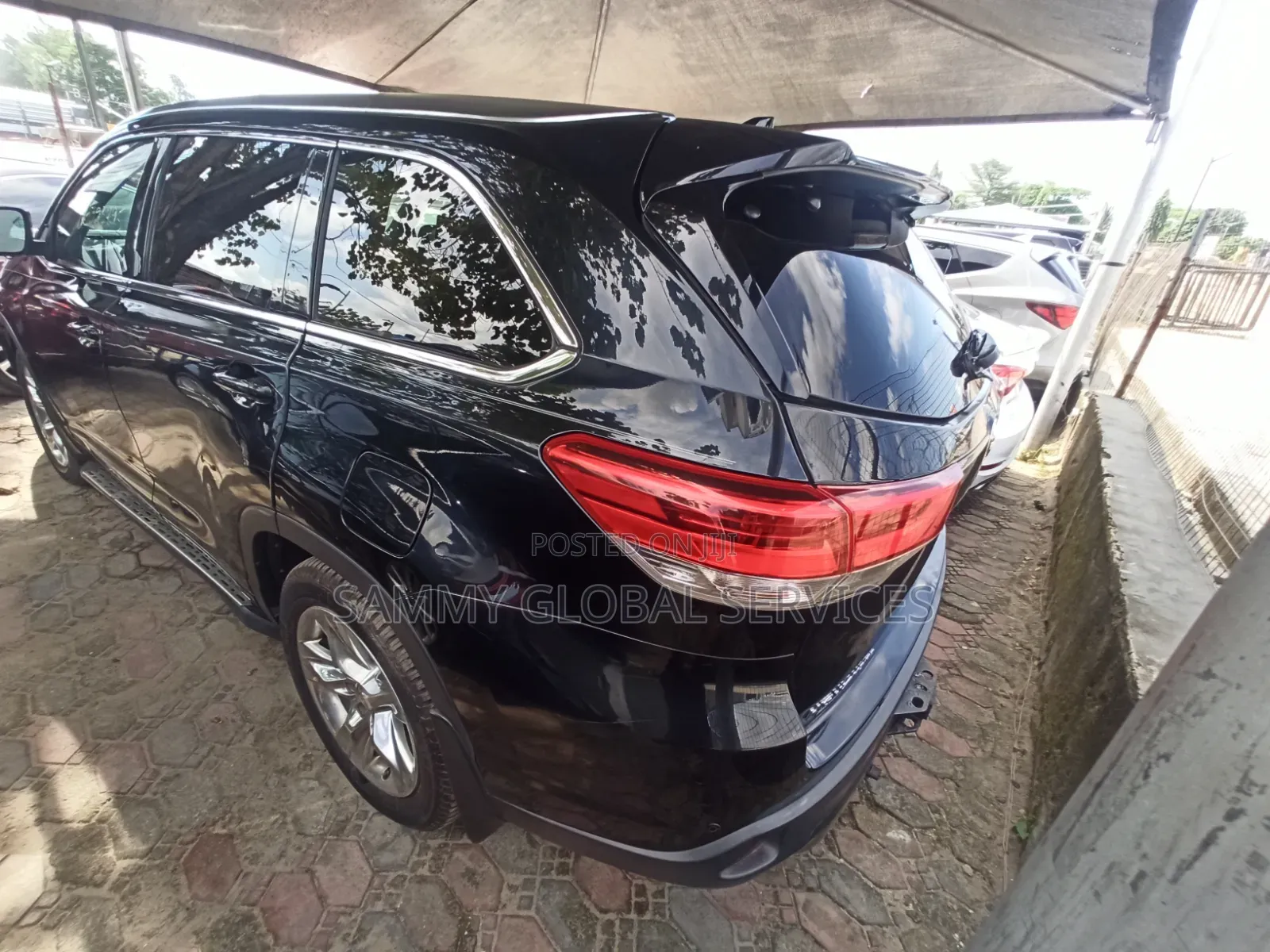 Toyota Highlander Limited Platinum 4dr SUV (3.5L 6cyl 6A) 2014 Black