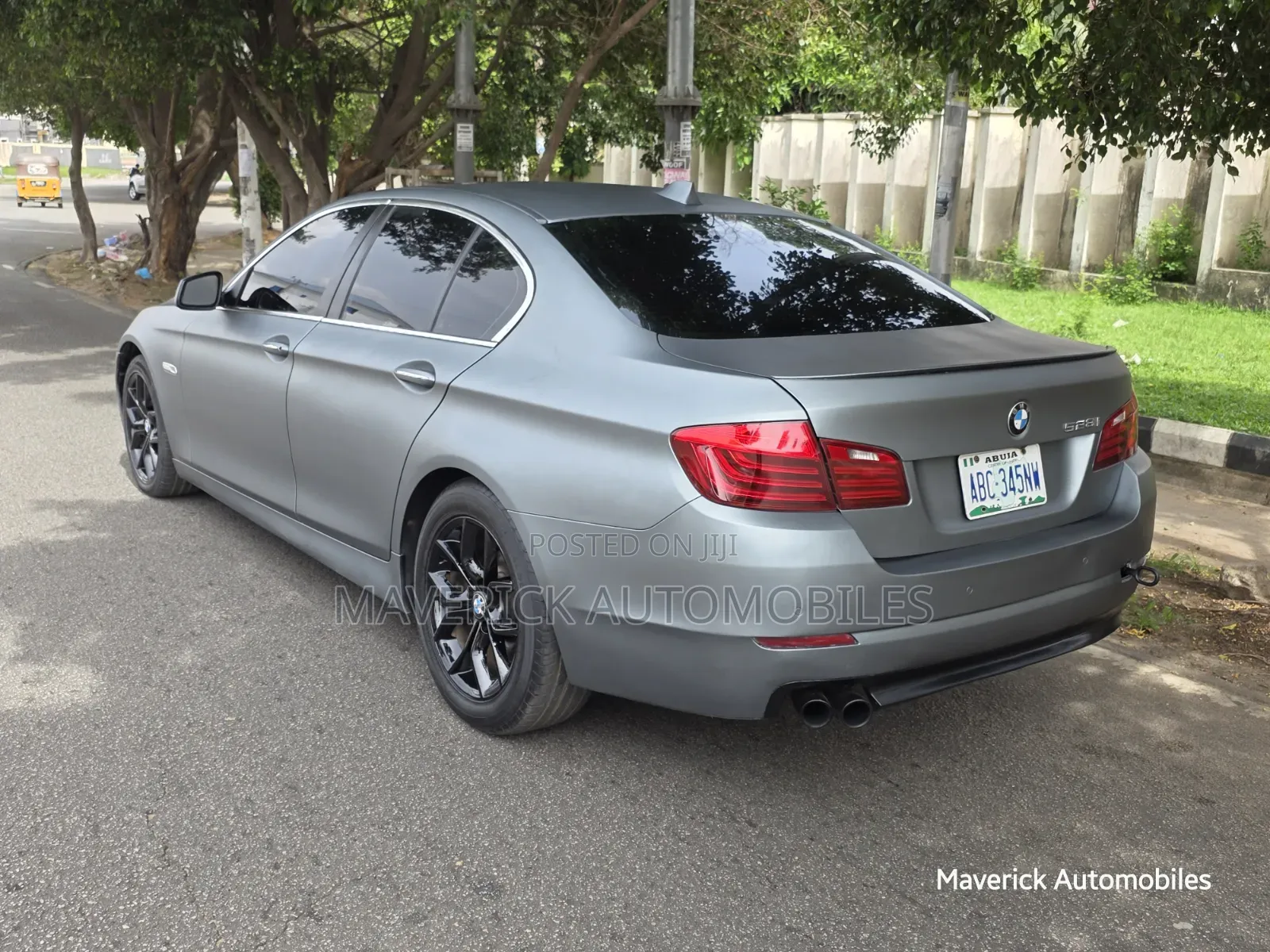 BMW 528i 2012 Gray