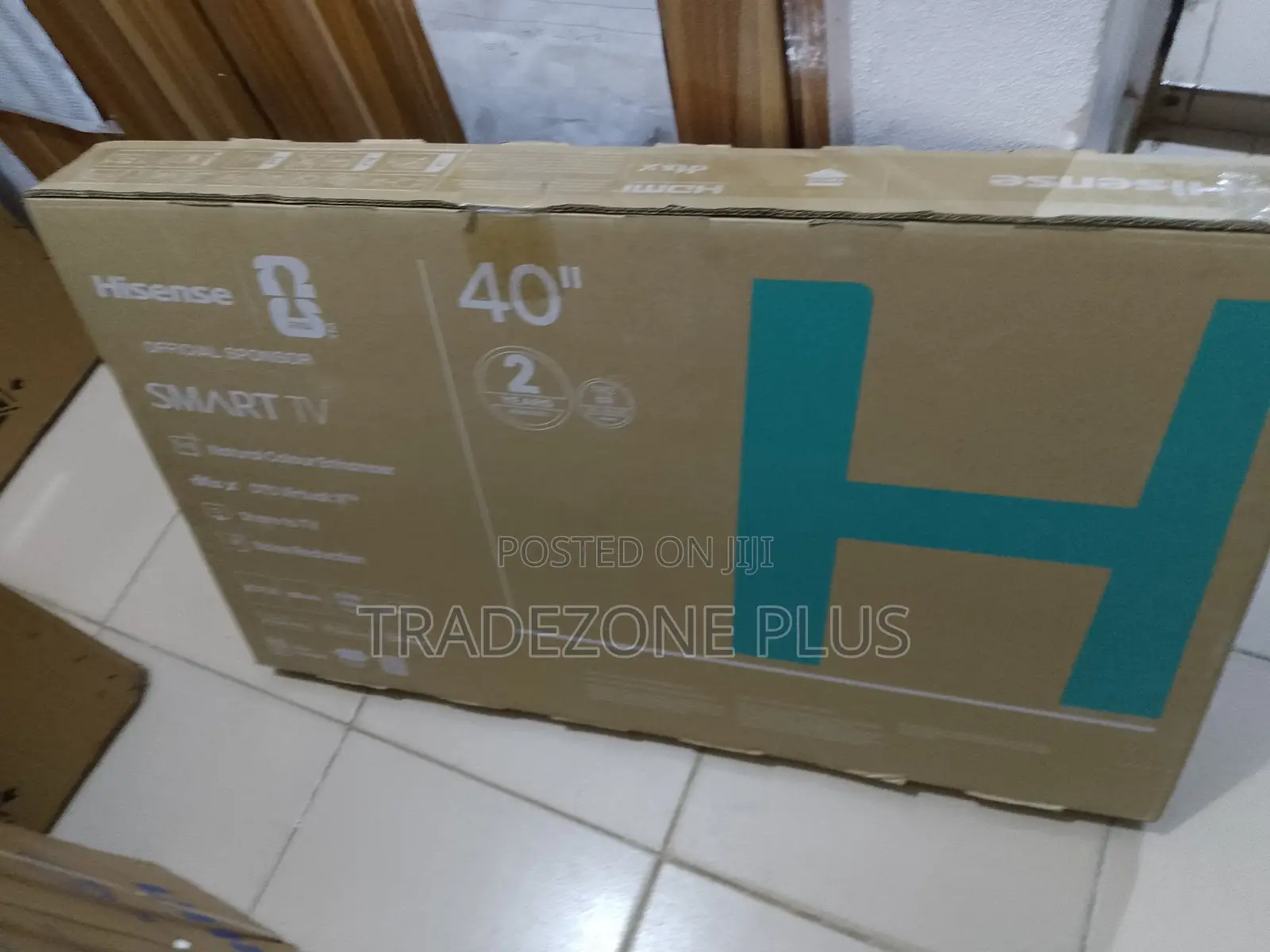 40 Inch Hisense TV – Smart Features Modern Design