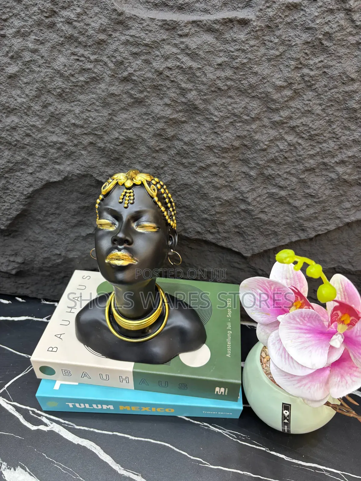 Luxury African Queen Bust Statue