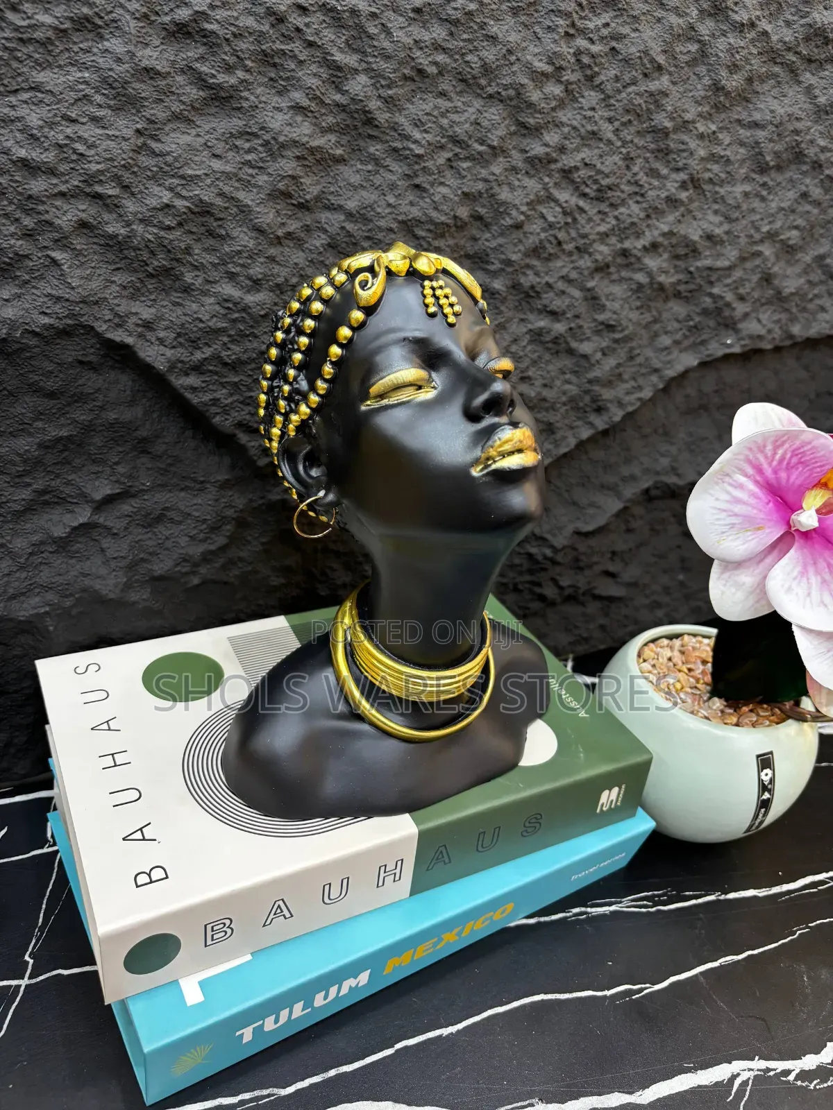 Luxury African Queen Bust Statue