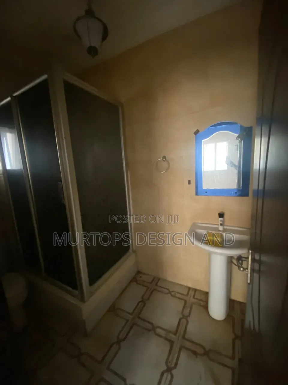 Studio Apartment in Bera Estate, Chevron for rent