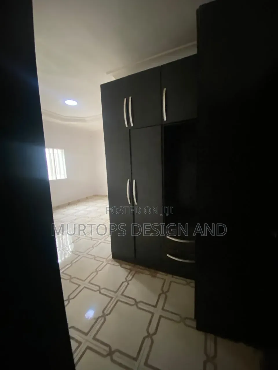 Studio Apartment in Bera Estate, Chevron for rent