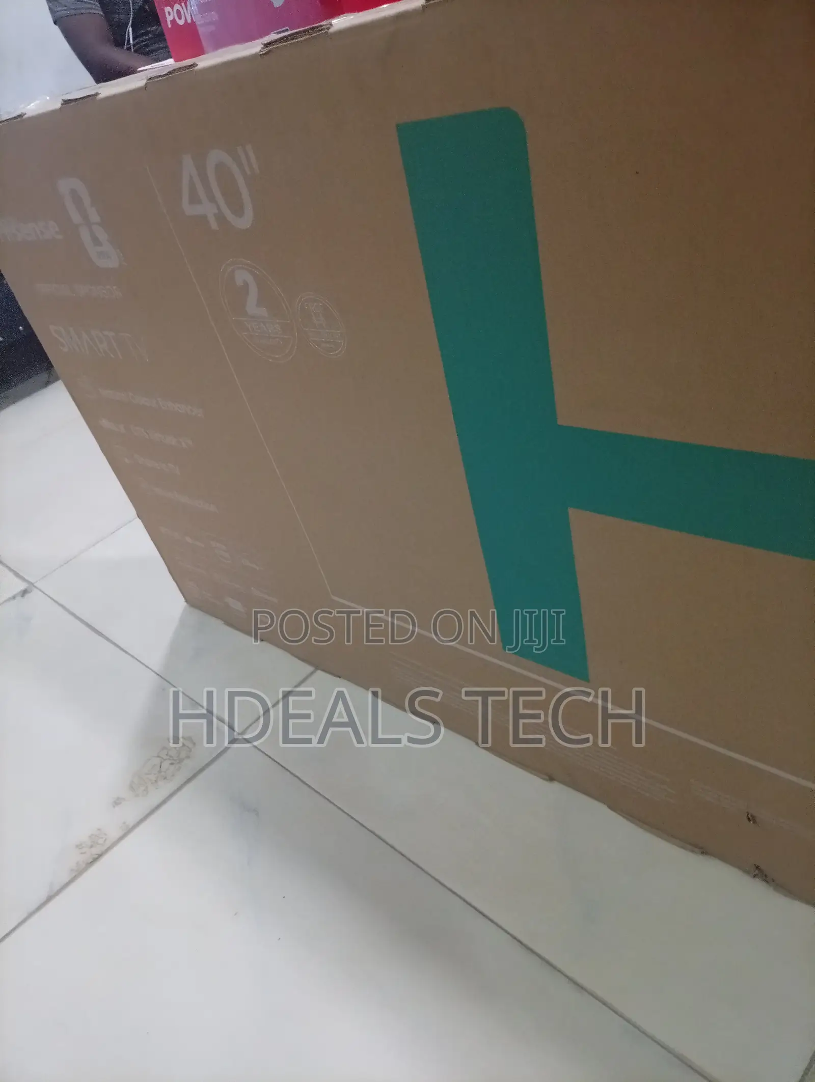 Hisense 40-Inch LED Smart TV for Home Entertainment