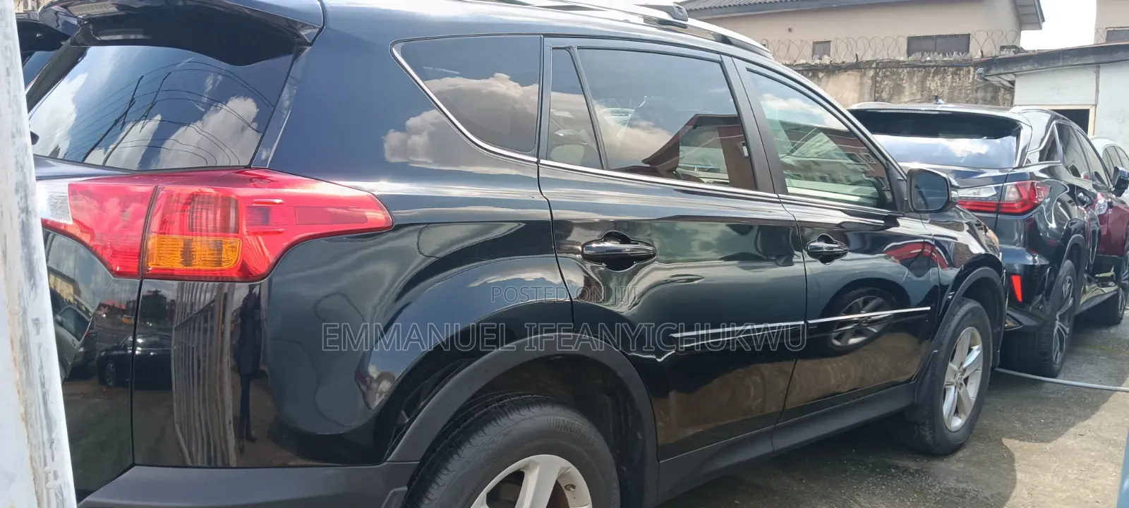Toyota RAV4 XLE AWD (2.5L 4cyl 6A) 2013 Black