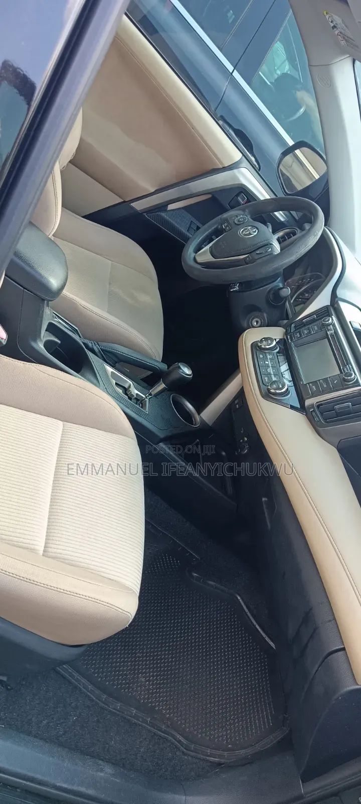 Toyota RAV4 XLE AWD (2.5L 4cyl 6A) 2013 Black