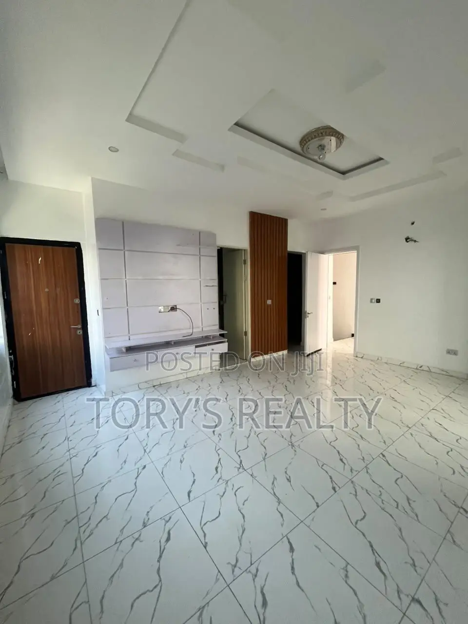 4bdrm Duplex in Ikota for rent
