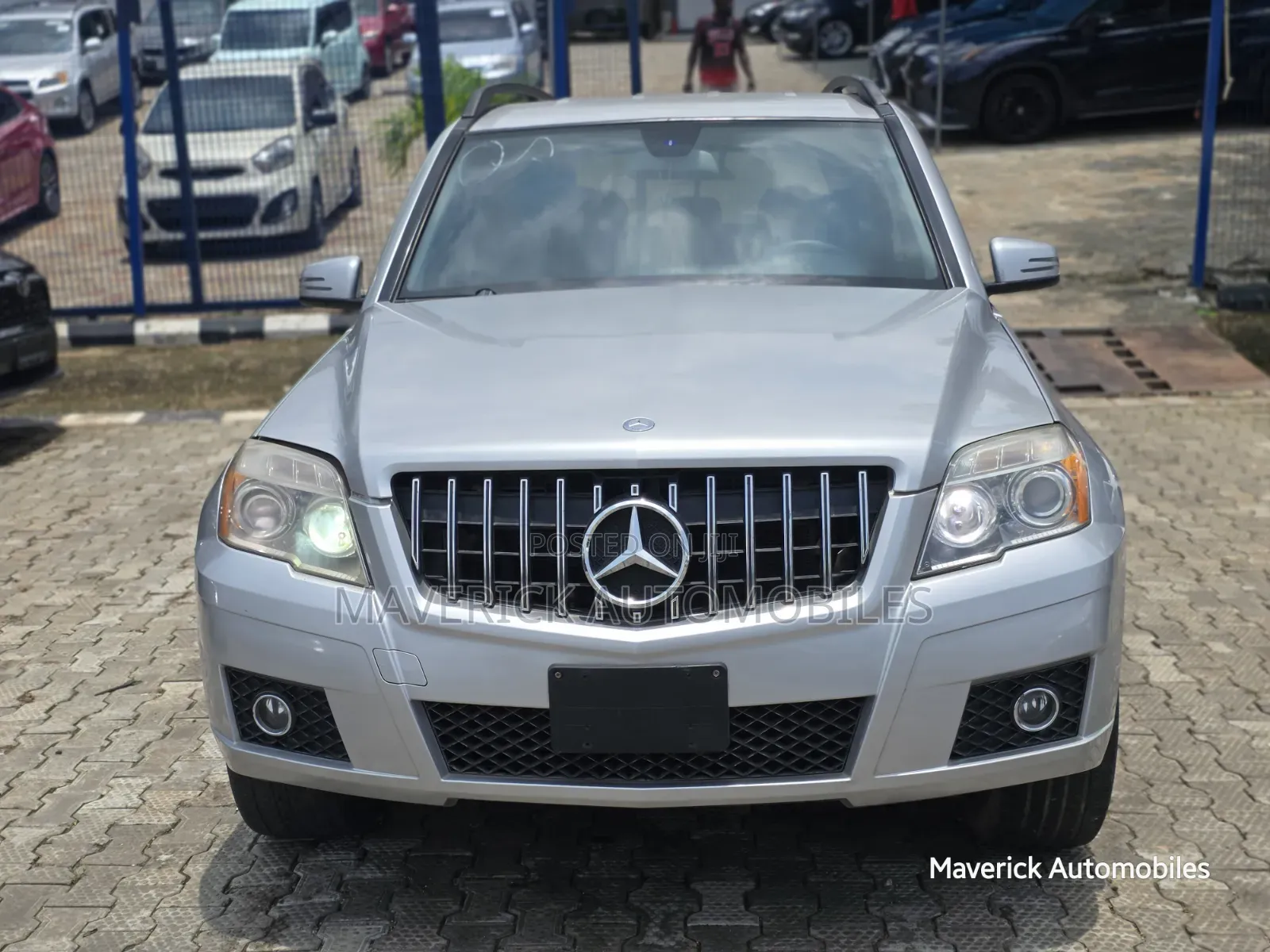 Mercedes-Benz GLK-Class 350 4MATIC 2010 Silver
