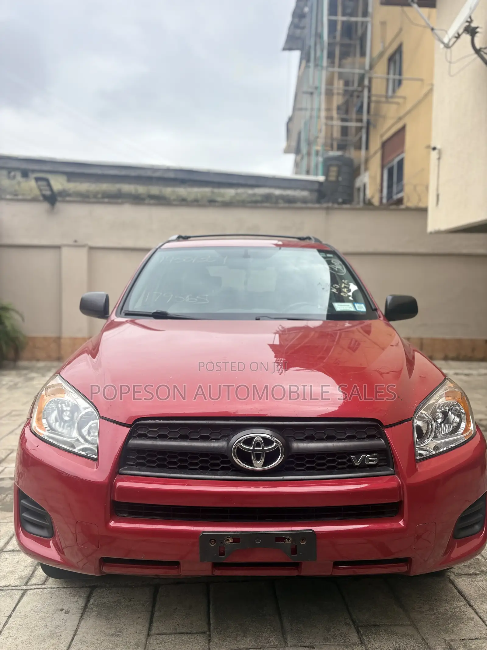 Toyota RAV4 3.5 2011 Red