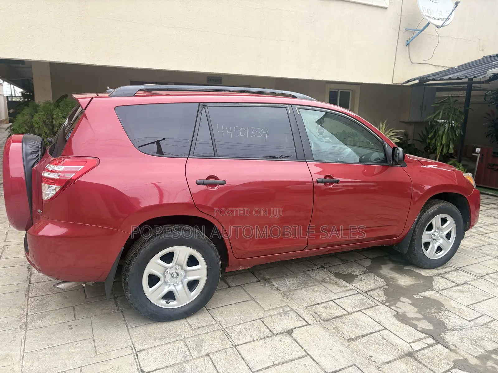 Toyota RAV4 3.5 2011 Red