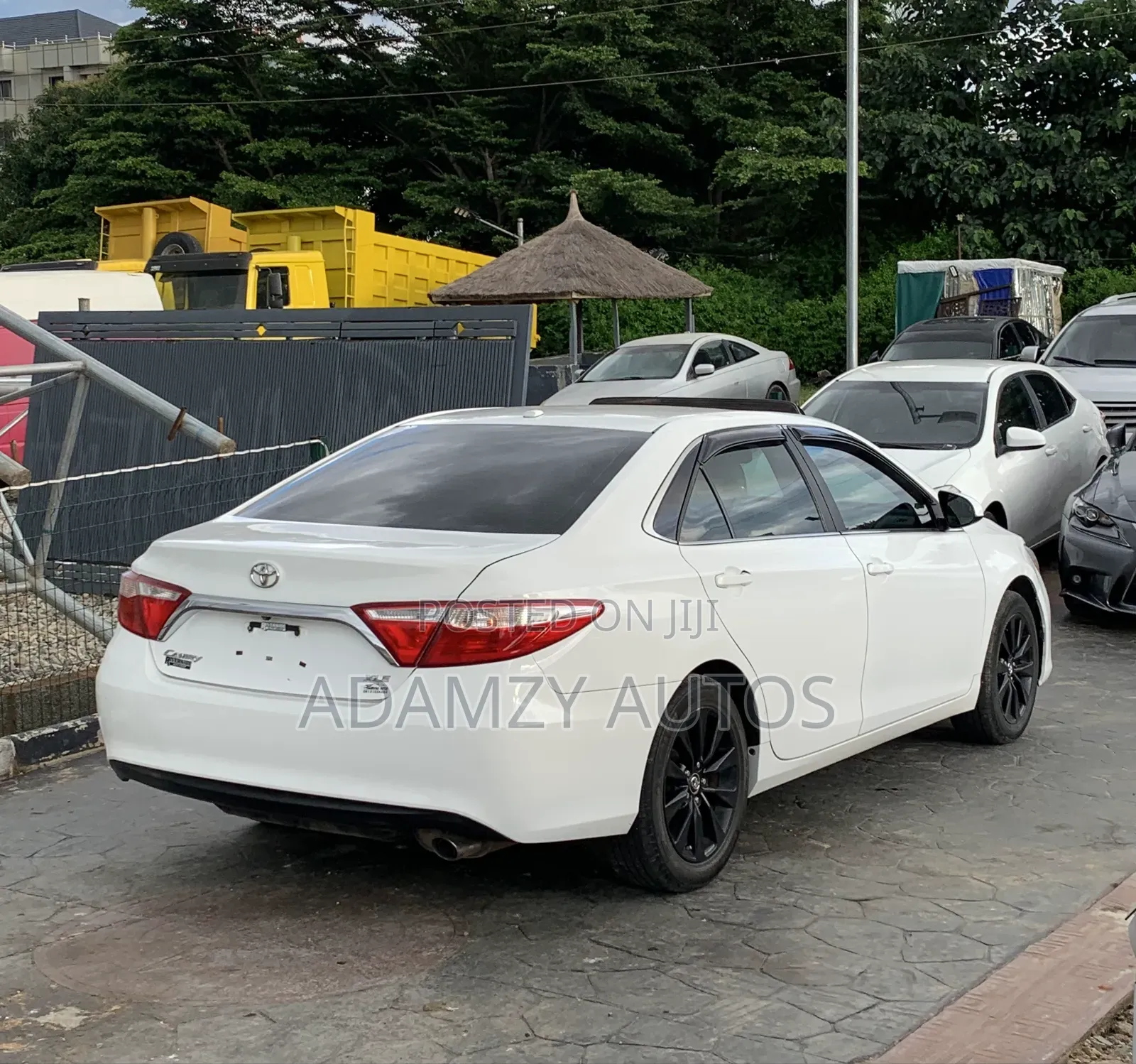 Toyota Camry 2017 White