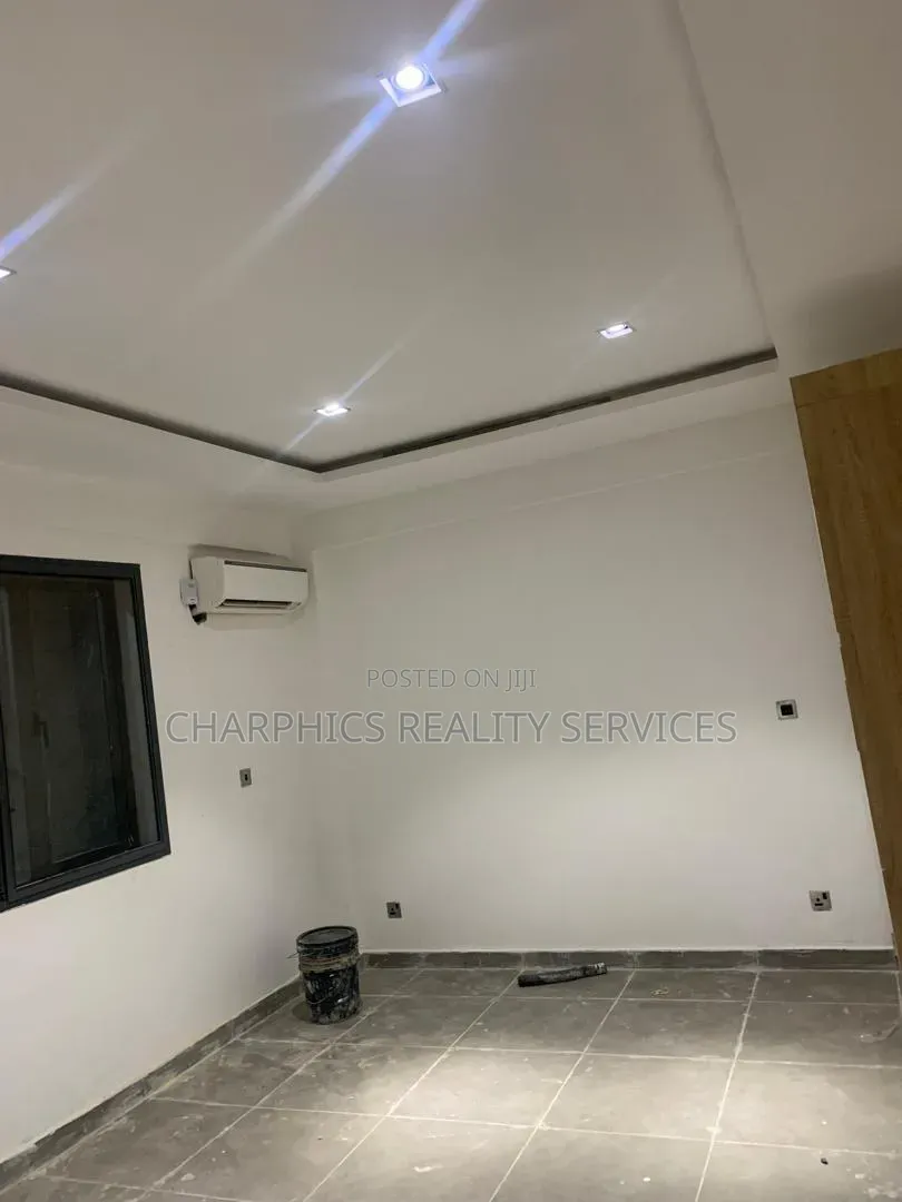 Mini Flat in Ologolo for rent