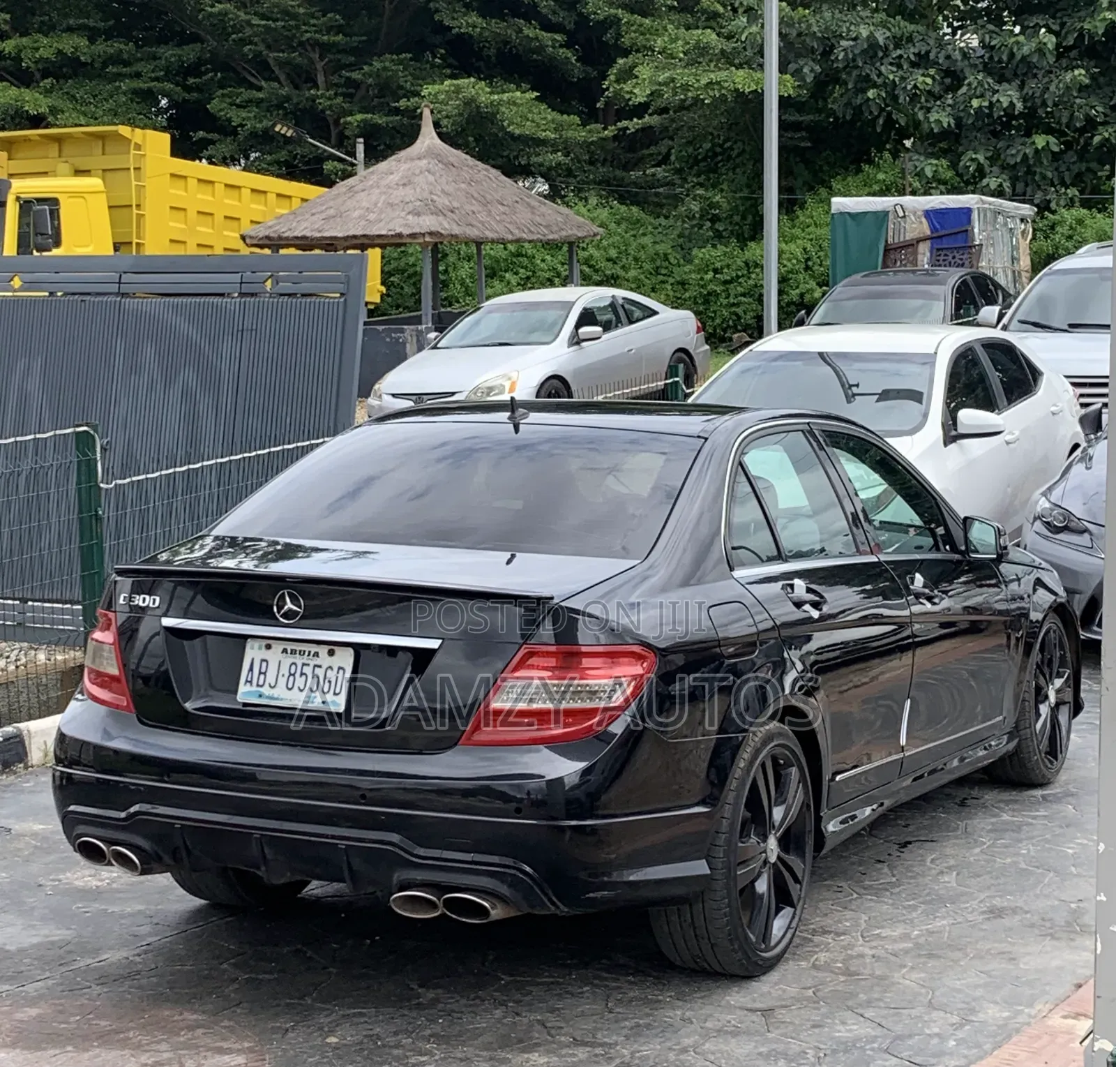 Mercedes-Benz C300 2010 Black