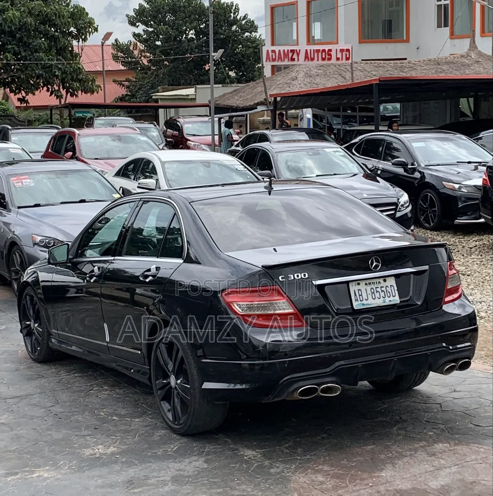 Mercedes-Benz C300 2010 Black