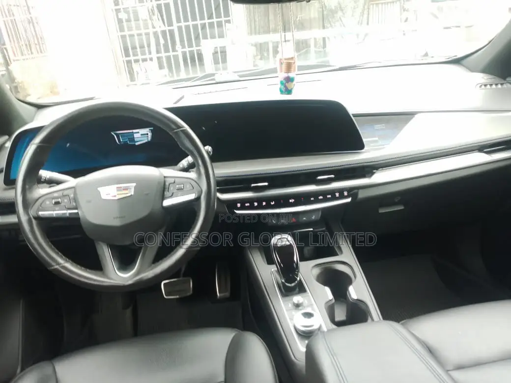 Cadillac XT4 2024 Black