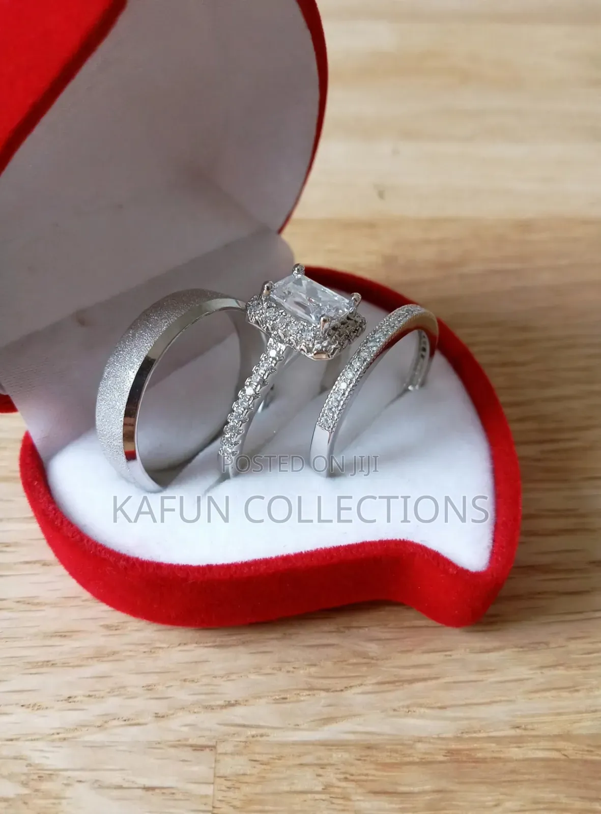 Highly Durable Zirconia Silver Couples Ring Set