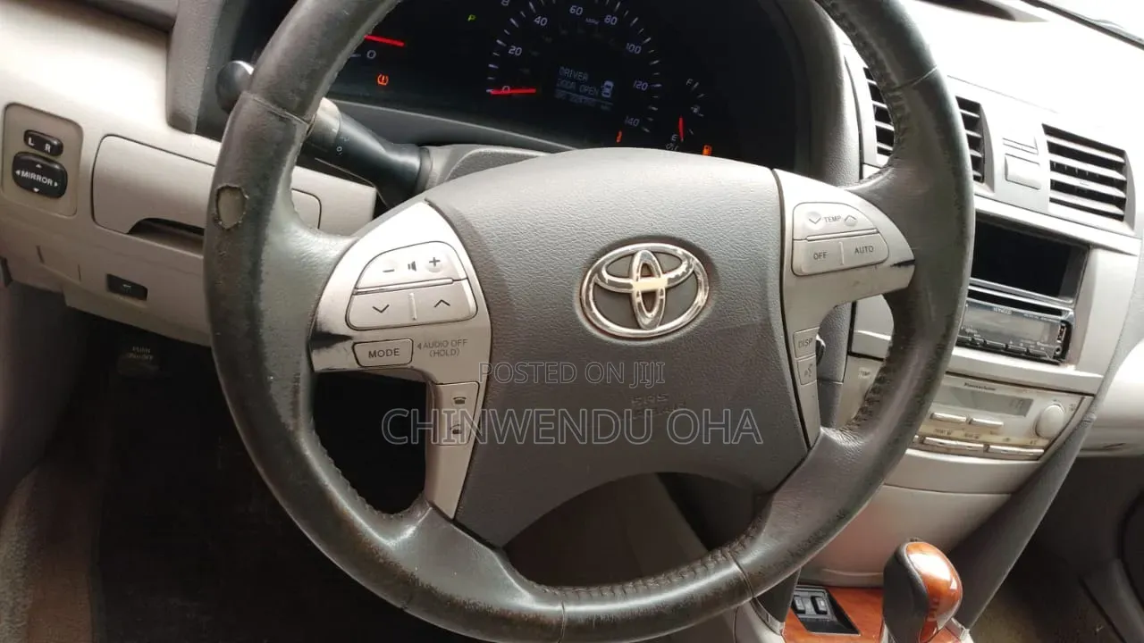Toyota Camry 2011 Red