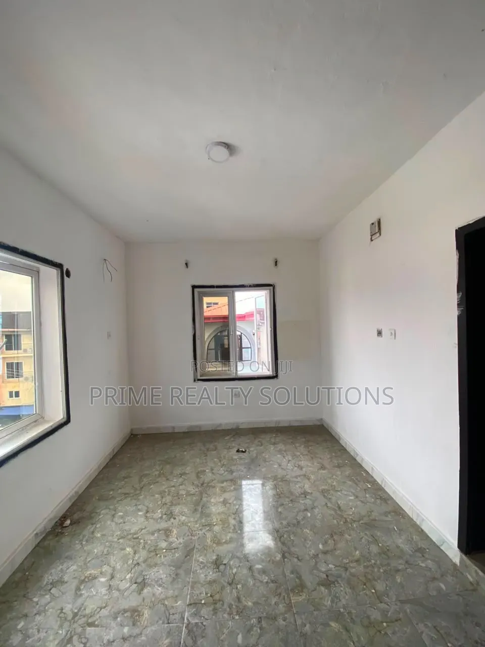 2bdrm Duplex in Osapa london for rent