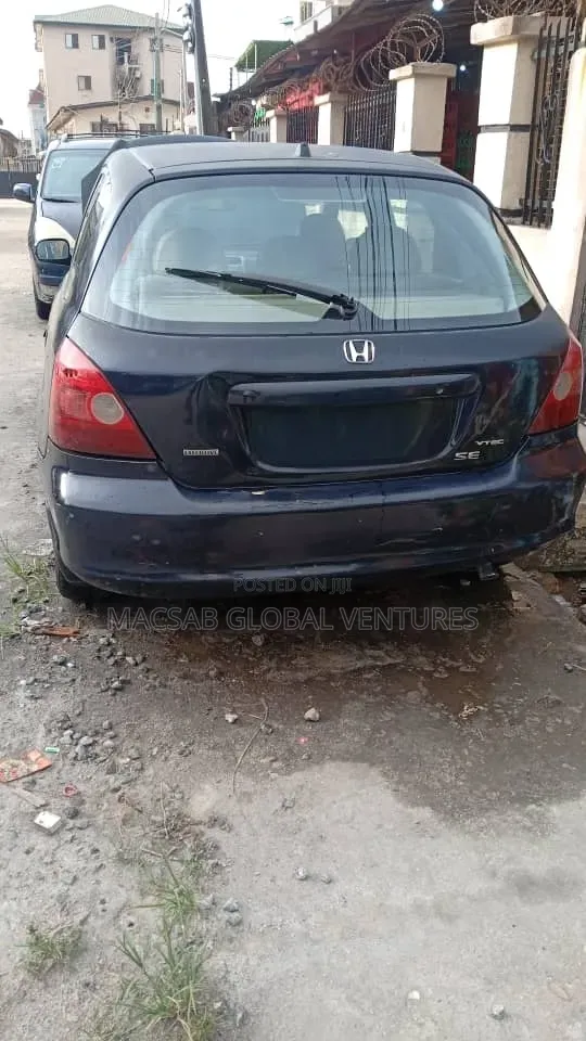 Honda Civic 2005 Blue