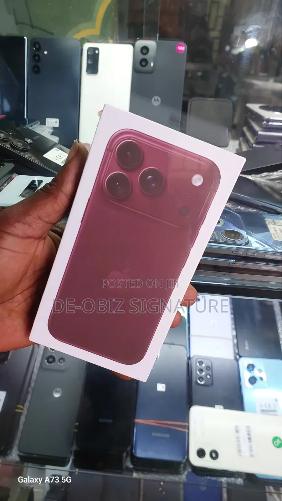 New Apple iPhone XR 128 GB Bronze