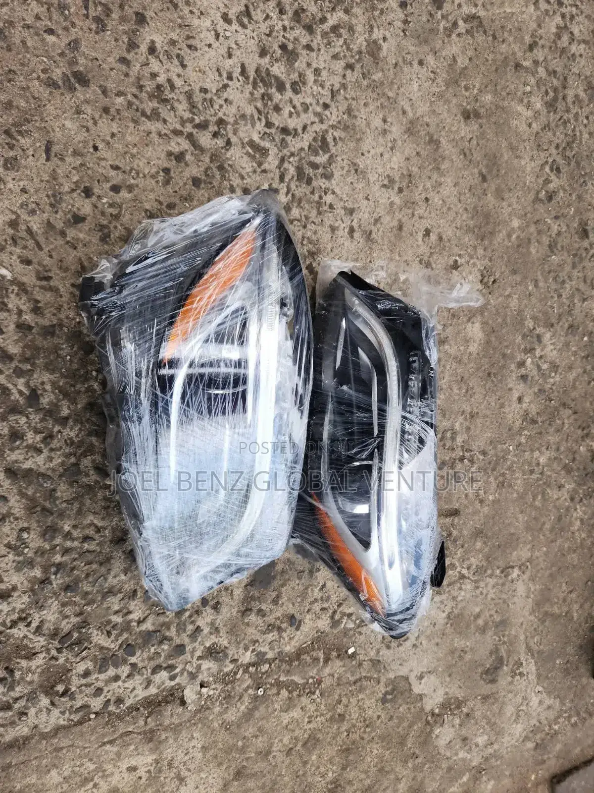 GLA250 Front Bumper With Headlight