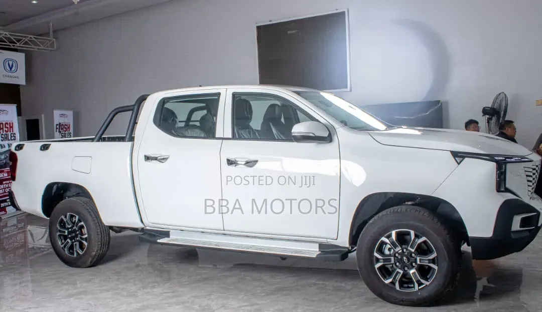 New Changan Hunter Plus 2.0 Petrol 4x4 2025 White