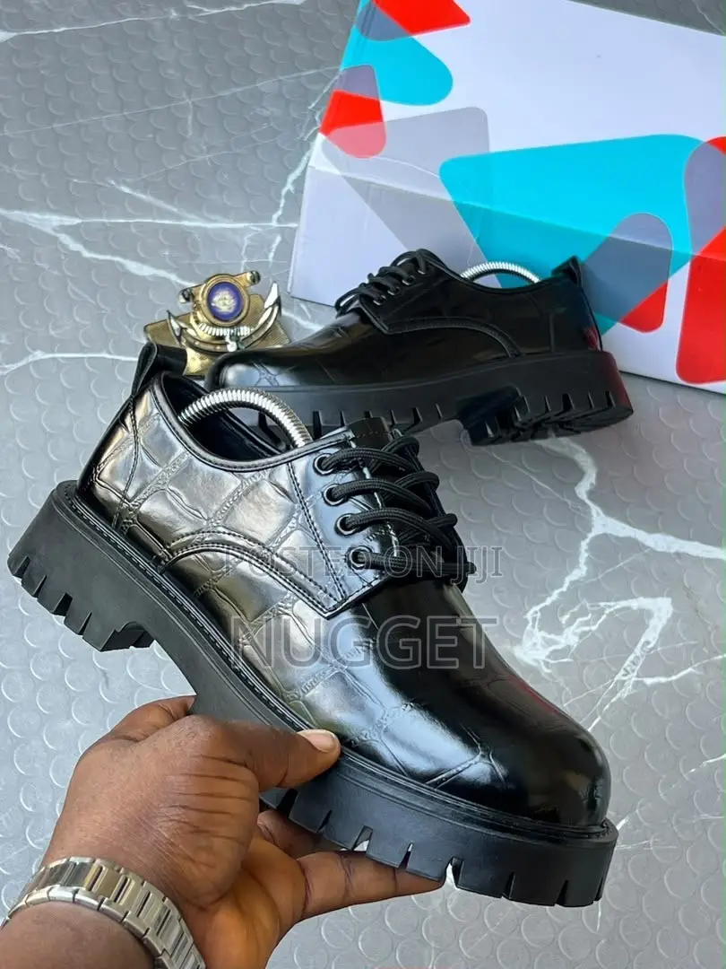 High Sole Black Luxury Grade Leather Shoe