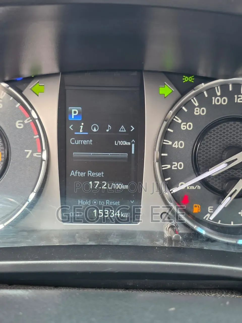 Toyota Hilux 2021 Black