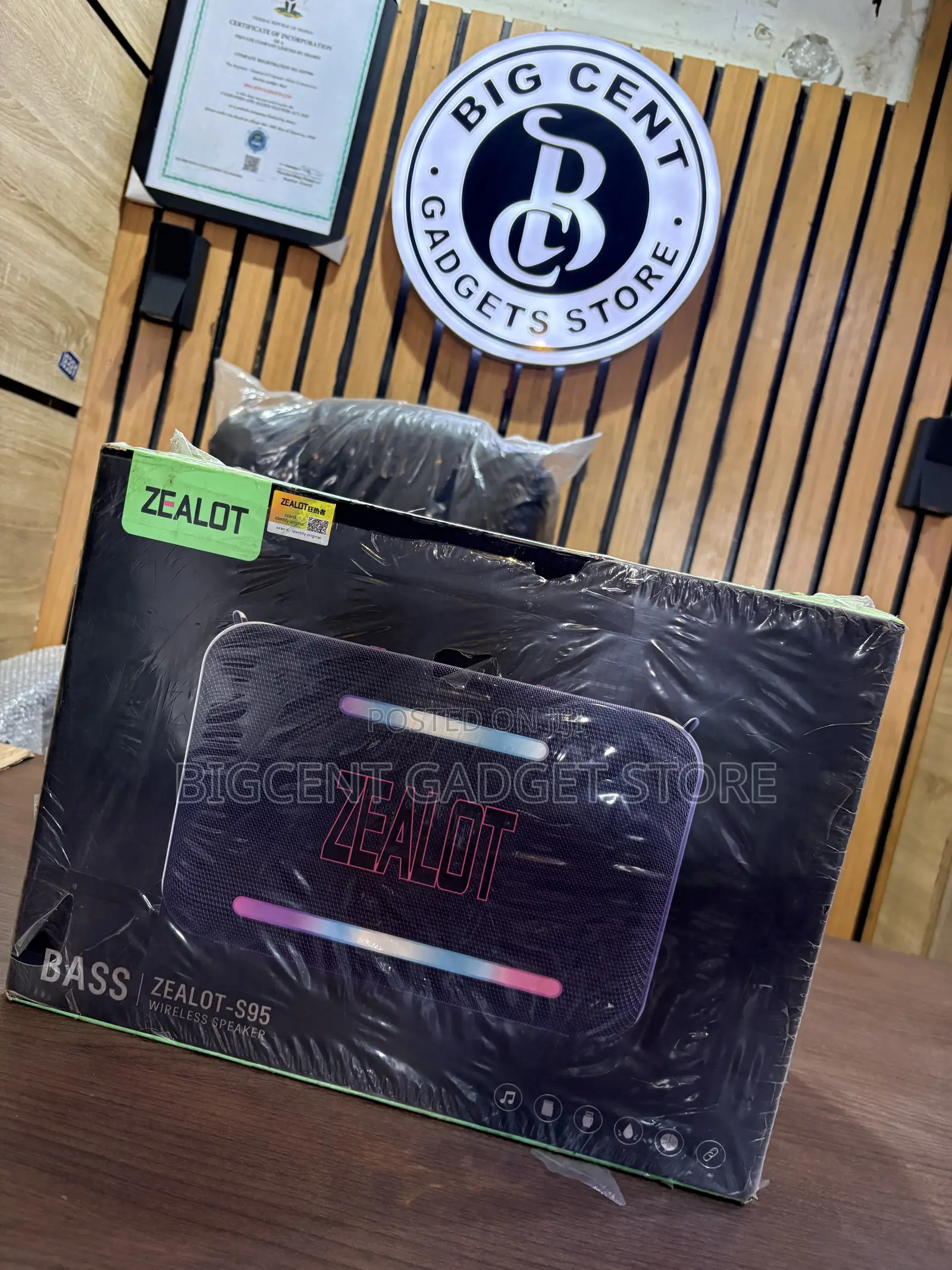 Brand New Zealot S-95