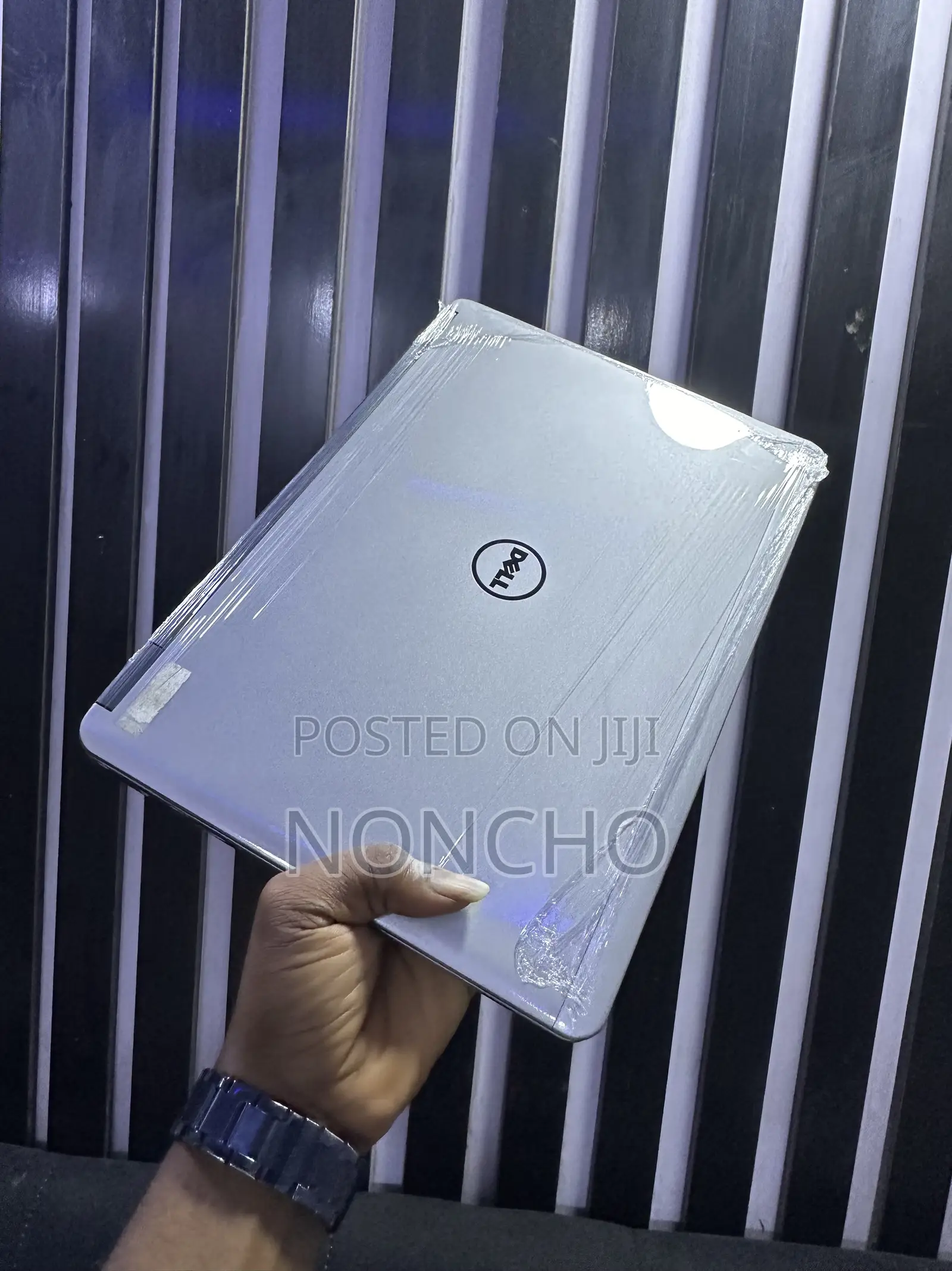 Laptop Dell Inspiron 14 7440 8GB Intel Core i5 HDD 500GB