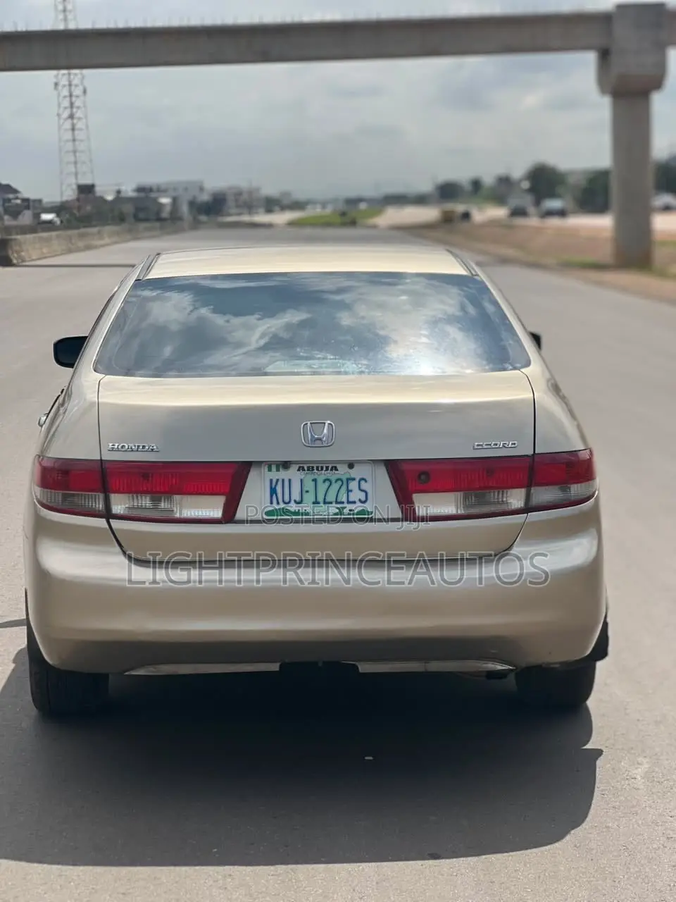 Honda Accord 2004 Gold